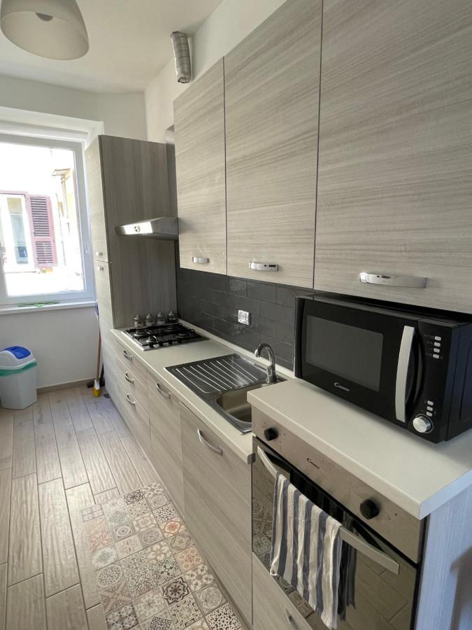 Domus Art Suites Merulana Ρώμη Εξωτερικό φωτογραφία