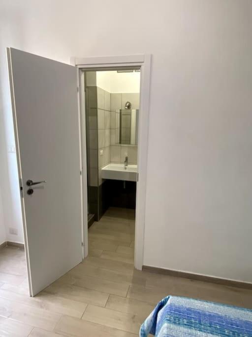 Domus Art Suites Merulana Ρώμη Εξωτερικό φωτογραφία