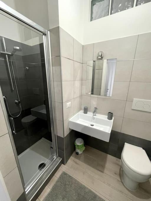 Domus Art Suites Merulana Ρώμη Εξωτερικό φωτογραφία