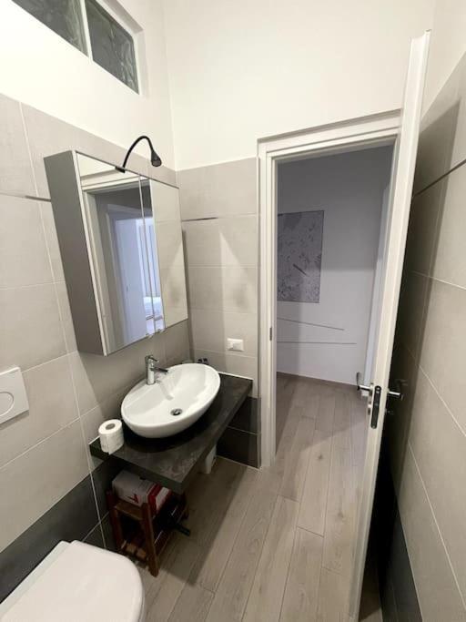 Domus Art Suites Merulana Ρώμη Εξωτερικό φωτογραφία