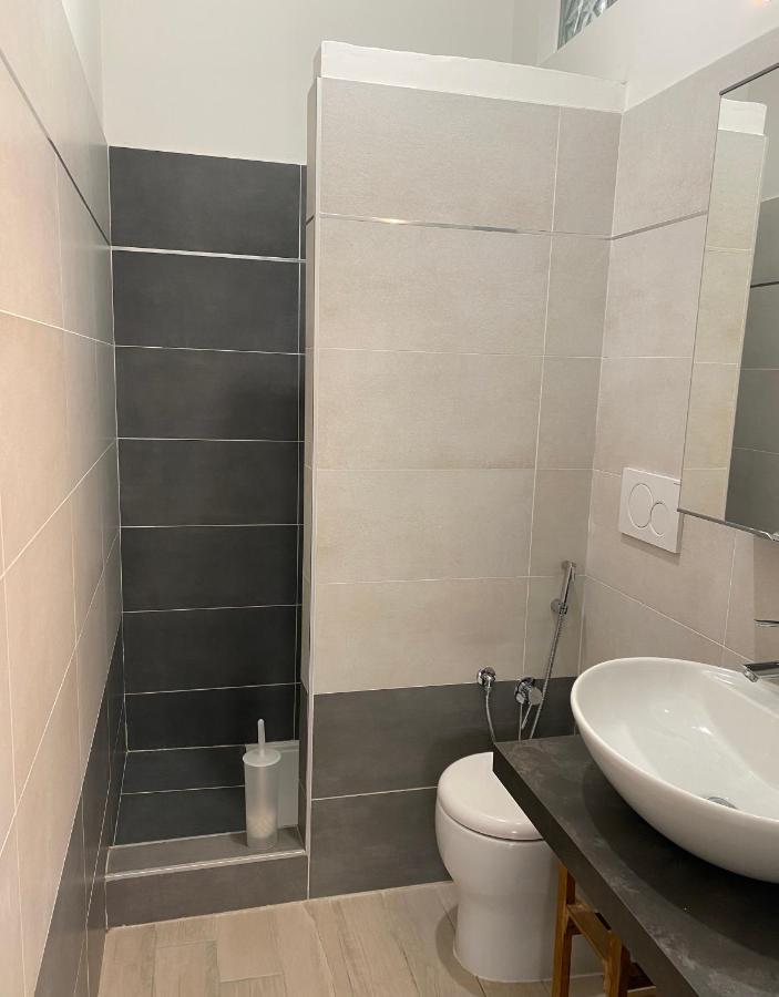 Domus Art Suites Merulana Ρώμη Εξωτερικό φωτογραφία